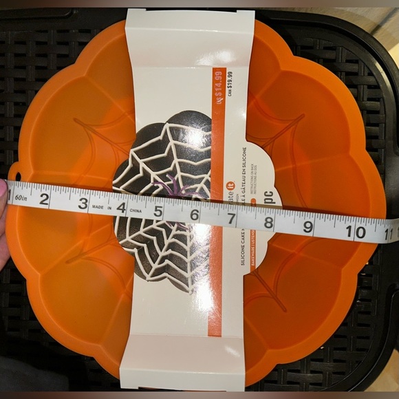 Silicone mold bakeware - Picture 4 of 4